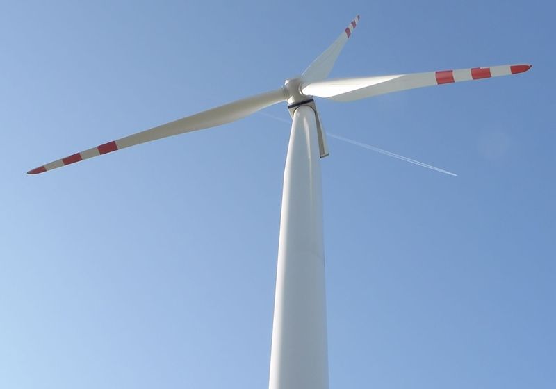 風(fēng)力發(fā)電機(jī)有哪些類型？風(fēng)力發(fā)電機(jī)的結(jié)構(gòu)部件有哪些？