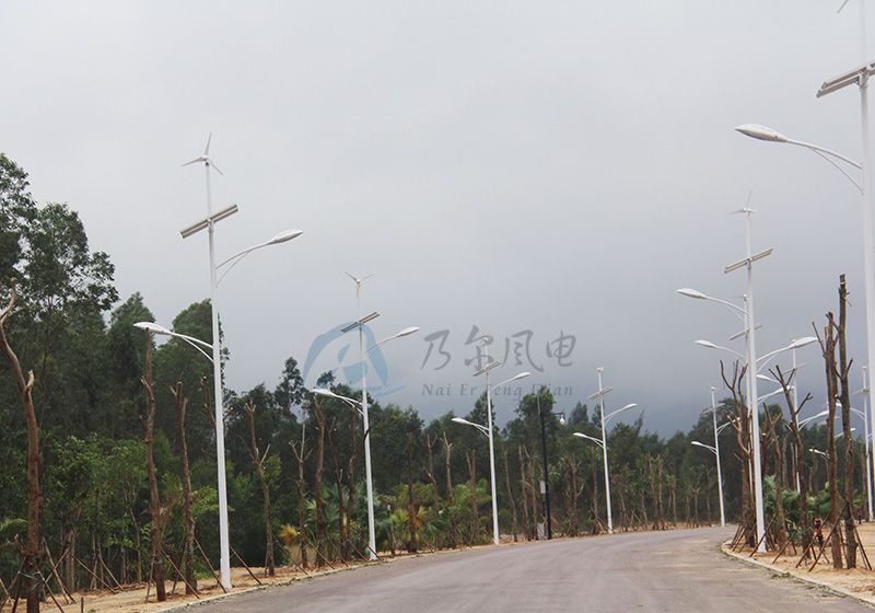 路燈用風(fēng)力發(fā)電機形式及其使用優(yōu)勢都是什么？