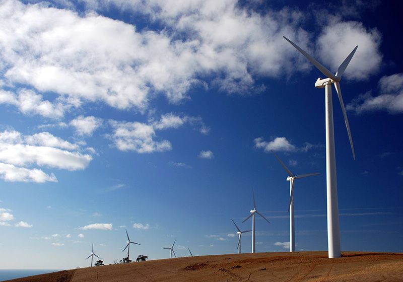 如何根據(jù)電力需求評估風(fēng)力發(fā)電機的成本？