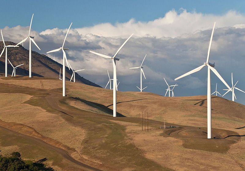 風(fēng)力發(fā)電機是怎么裝上山頭上的？